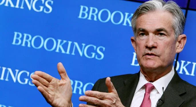 FED: Powell signalisiert Lockerung der Bankenregulierung für Krypto